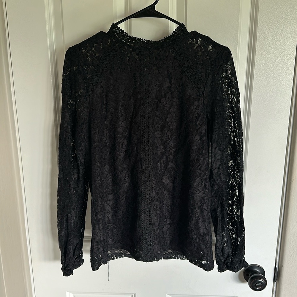 Lace long sleeved shirt